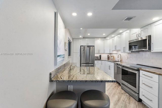 200 Ocean Trail Way 602, Jupiter, FL 33477