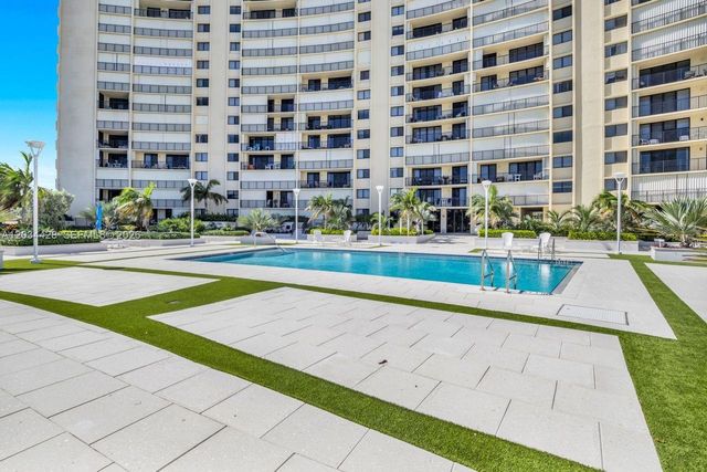 200 Ocean Trail Way 602, Jupiter, FL 33477