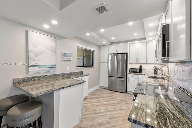 200 Ocean Trail Way 602, Jupiter, FL 33477