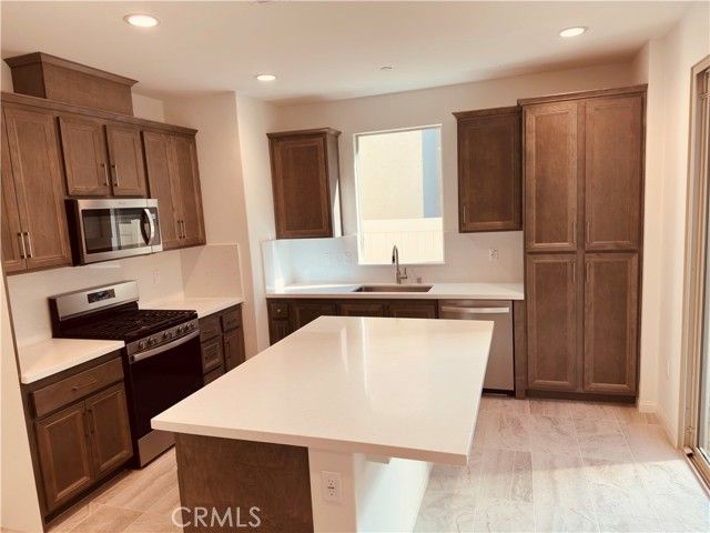 4280 S Malagon Privado, Ontario, CA 91761