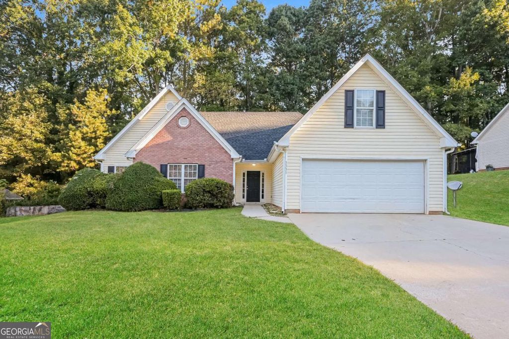 3331 Glen Summit Lane, Snellville, GA 30039