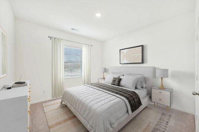 1504 Morris LOOP, San Marcos, TX 78666