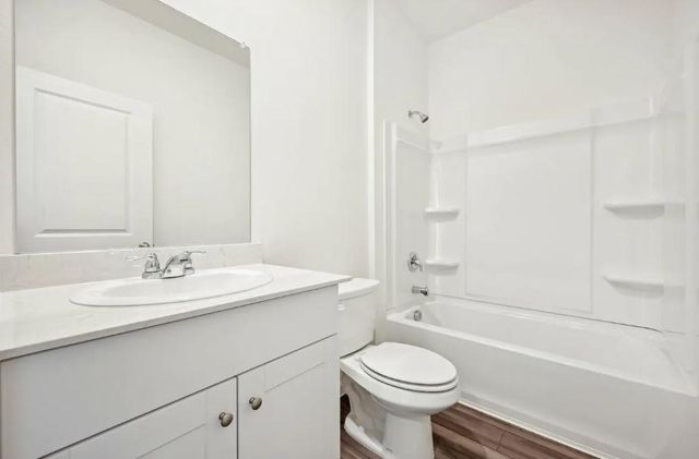 1504 Morris LOOP, San Marcos, TX 78666