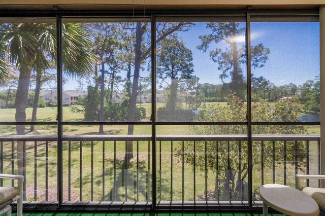600 Domenico Circle G-15, St Augustine, FL 32086