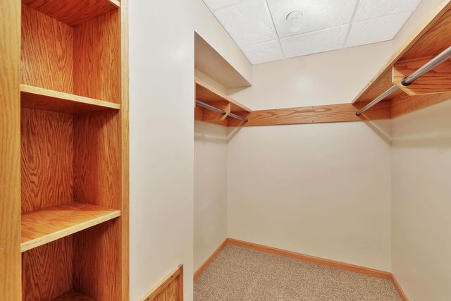 10109 W Sterling Ct, Wichita, KS 67205