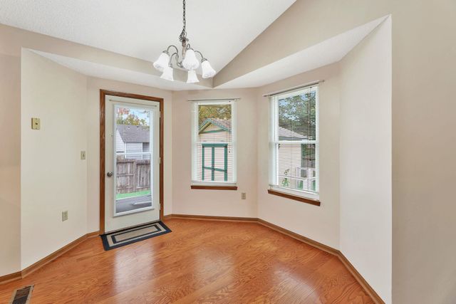 10109 W Sterling Ct, Wichita, KS 67205