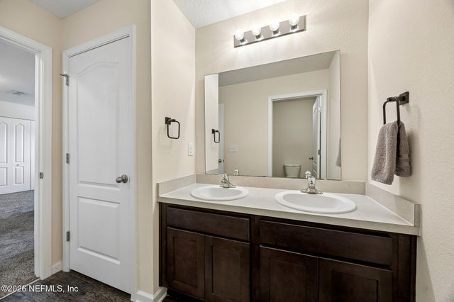 3580 DERBY FOREST Drive, Green Cove Springs, FL 32043
