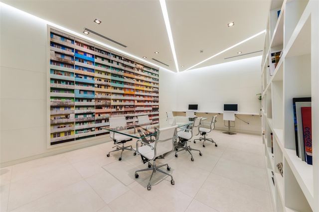 4250 Biscayne Boulevard Apt 402, Miami, FL 33137