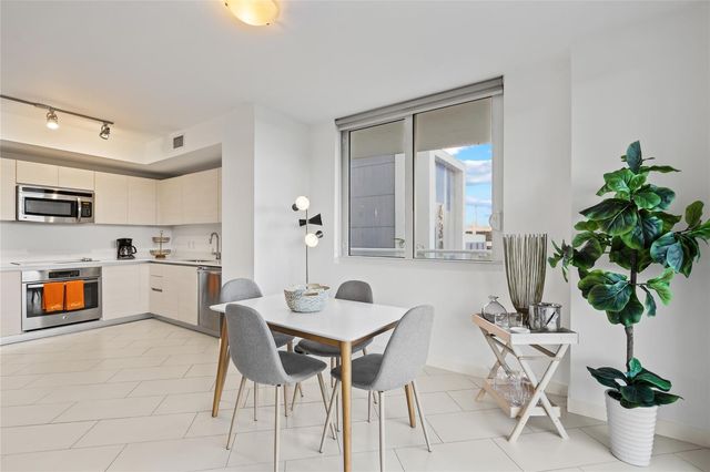 4250 Biscayne Boulevard Apt 402, Miami, FL 33137