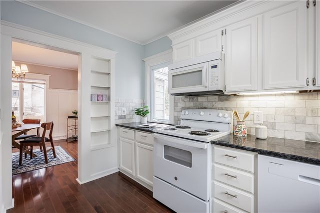 84 Dale Road, Brighton, NY 14625