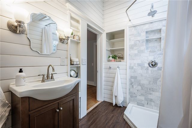 84 Dale Road, Brighton, NY 14625