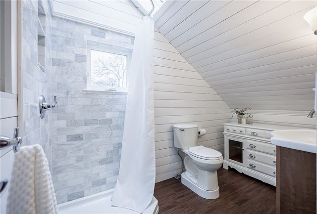 84 Dale Road, Brighton, NY 14625