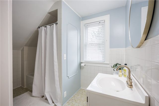 84 Dale Road, Brighton, NY 14625