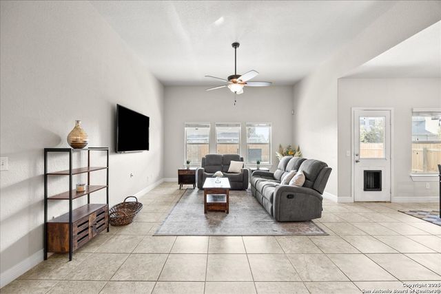 751 Stratus Path, New Braunfels, TX 78130