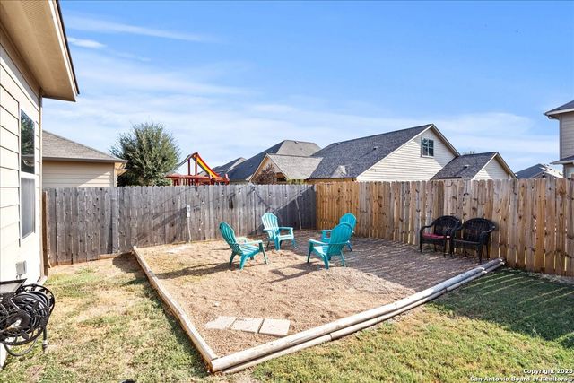 751 Stratus Path, New Braunfels, TX 78130