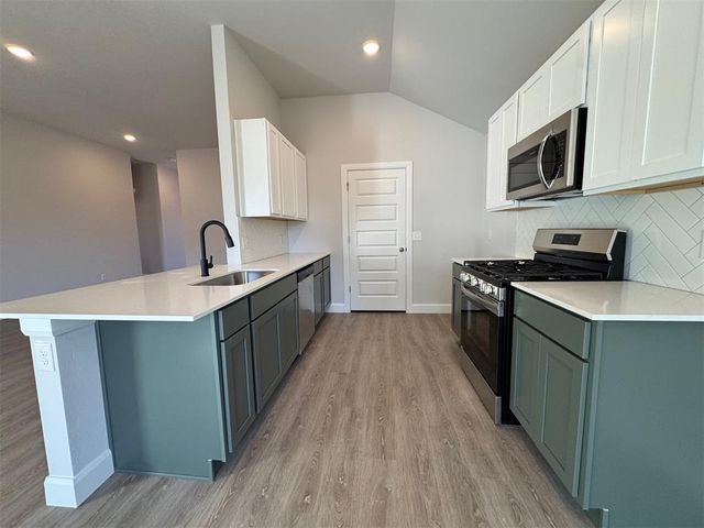 937 S Buffalo Lane, Mustang, OK 73064