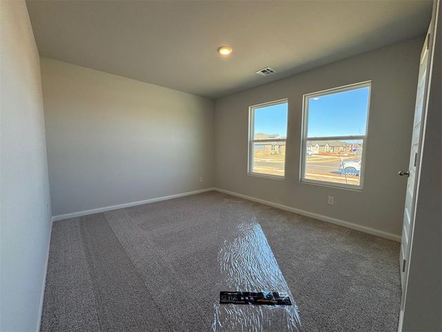 937 S Buffalo Lane, Mustang, OK 73064