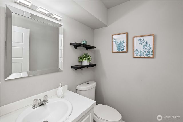 23603 SE 267th Pl, Maple Valley, WA 98038