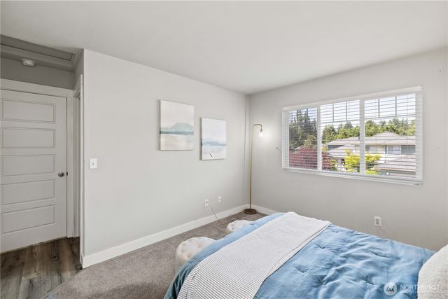 23603 SE 267th Pl, Maple Valley, WA 98038