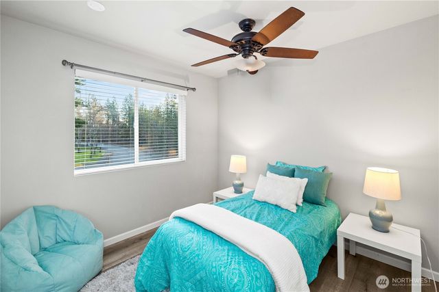 23603 SE 267th Pl, Maple Valley, WA 98038