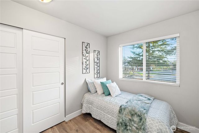 23603 SE 267th Pl, Maple Valley, WA 98038