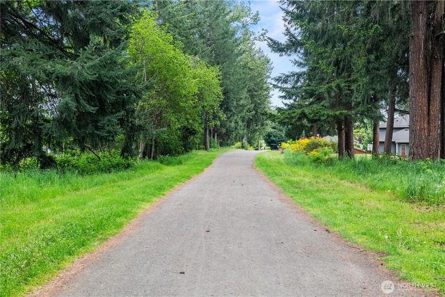 23603 SE 267th Pl, Maple Valley, WA 98038