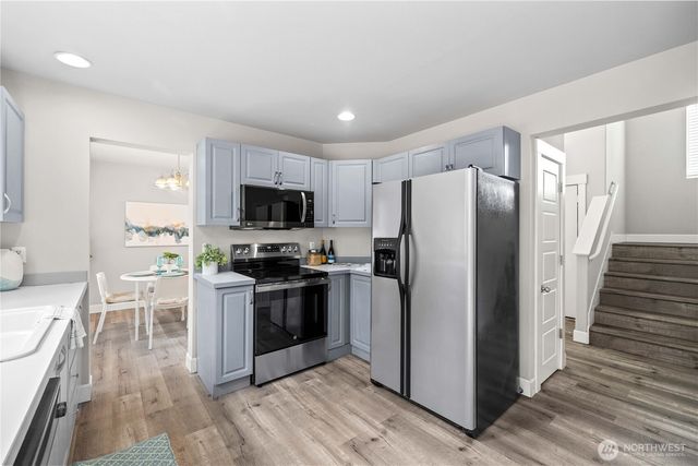 23603 SE 267th Pl, Maple Valley, WA 98038