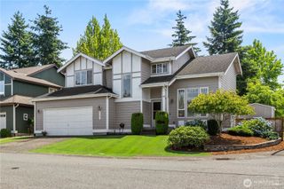 23603 SE 267th Pl, Maple Valley, WA 98038