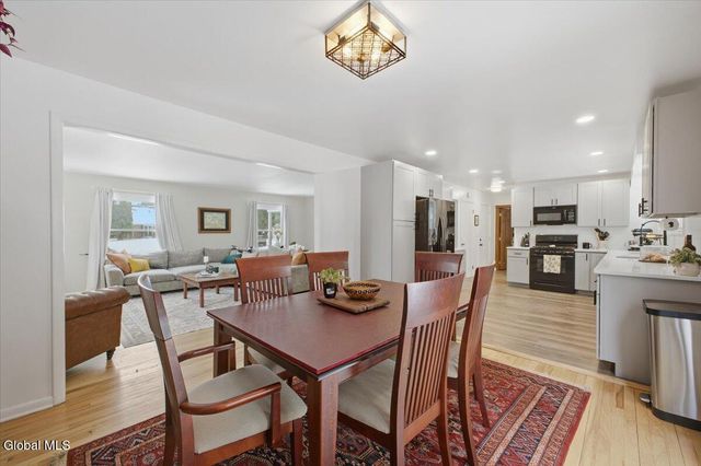 2509 Whamer Lane, Niskayuna, NY 12309