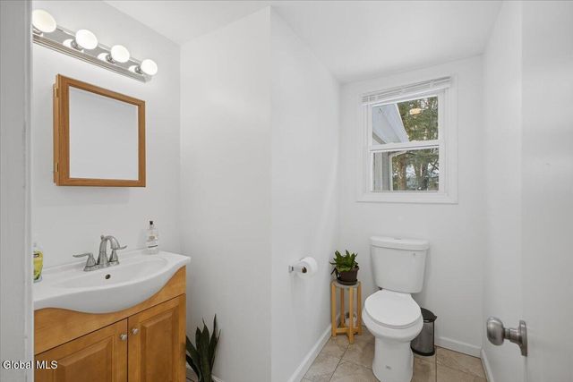 2509 Whamer Lane, Niskayuna, NY 12309