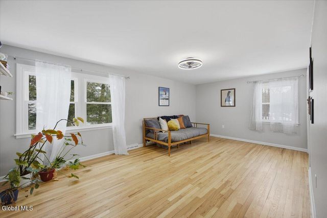 2509 Whamer Lane, Niskayuna, NY 12309