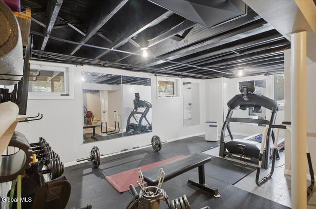 2509 Whamer Lane, Niskayuna, NY 12309