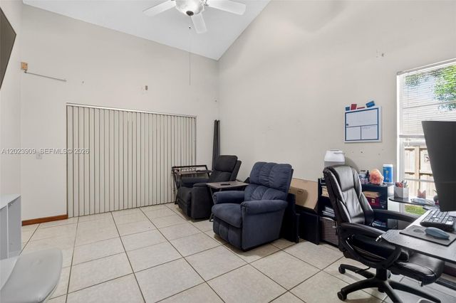 10300 Yorkmere Court, Orlando, FL 32817