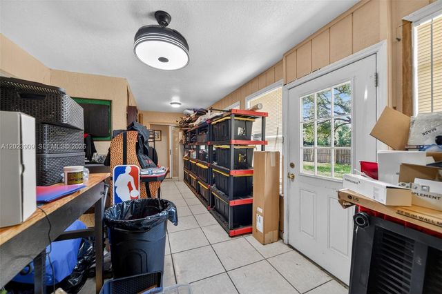 10300 Yorkmere Court, Orlando, FL 32817