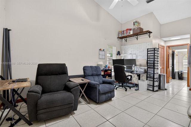 10300 Yorkmere Court, Orlando, FL 32817