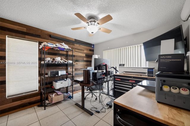 10300 Yorkmere Court, Orlando, FL 32817