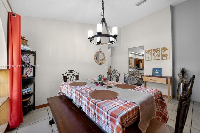 10300 Yorkmere Court, Orlando, FL 32817
