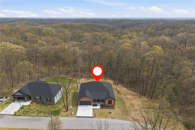 98 Selkirk Drive, Bella Vista, AR 72715