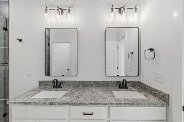 98 Selkirk Drive, Bella Vista, AR 72715