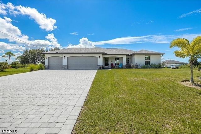 3620 NW 42nd TER, Cape Coral, FL 33993