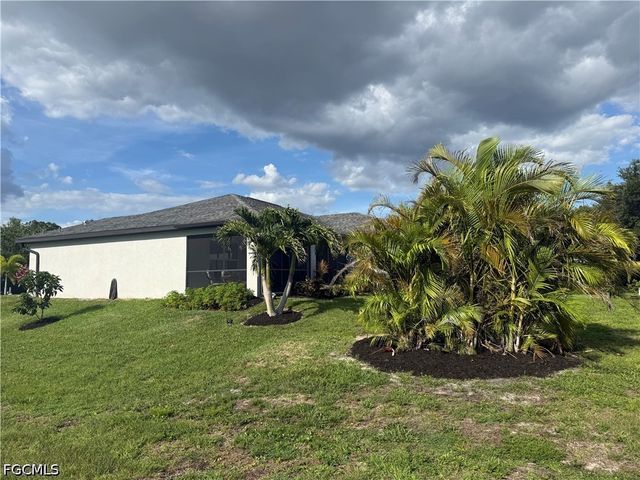 3620 NW 42nd TER, Cape Coral, FL 33993