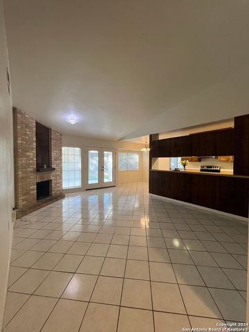 9123 ALPINE TRAIL ST, San Antonio, TX 78250