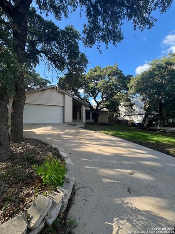 9123 ALPINE TRAIL ST, San Antonio, TX 78250