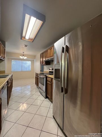 9123 ALPINE TRAIL ST, San Antonio, TX 78250