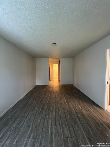 9123 ALPINE TRAIL ST, San Antonio, TX 78250