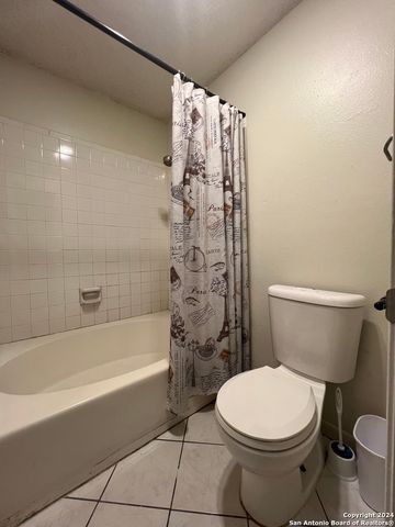 9123 ALPINE TRAIL ST, San Antonio, TX 78250