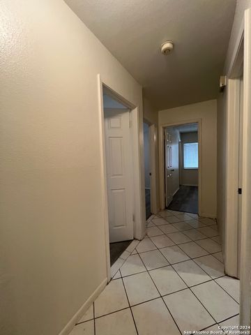 9123 ALPINE TRAIL ST, San Antonio, TX 78250