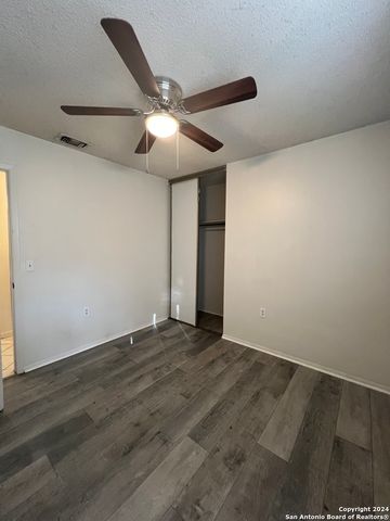 9123 ALPINE TRAIL ST, San Antonio, TX 78250
