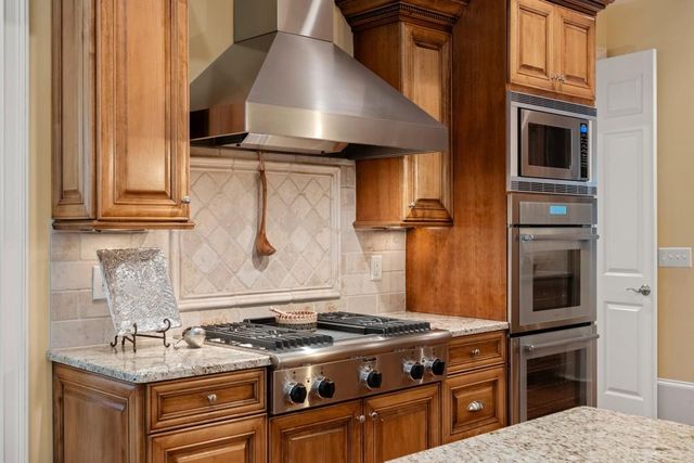 780 Lovette Lane NE, Atlanta, GA 30342