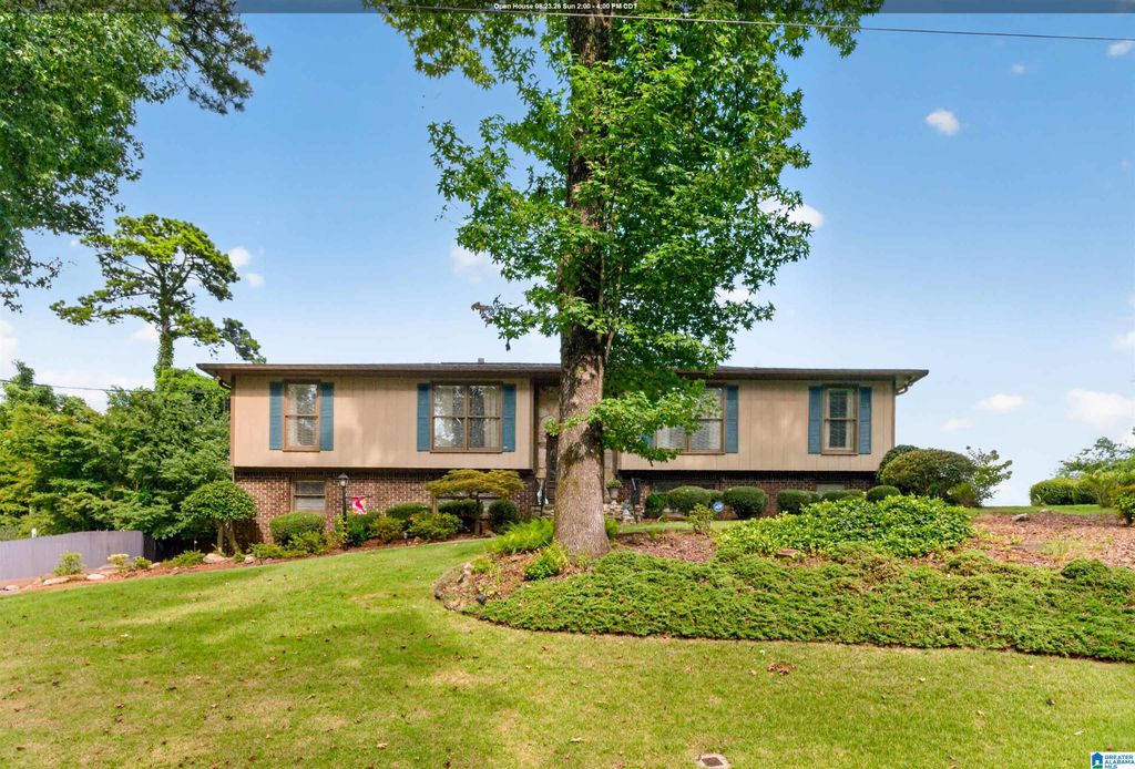 2229 TIMBERLANE DRIVE, Bessemer, AL 35022